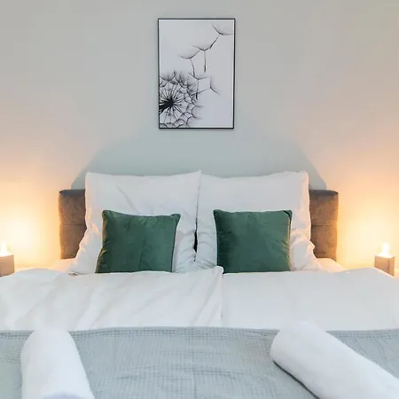 דירה Peter - 90qm, 3 Schlafzimmer, Kueche, Wohnzimmer, Balkon, Netflix פולדה